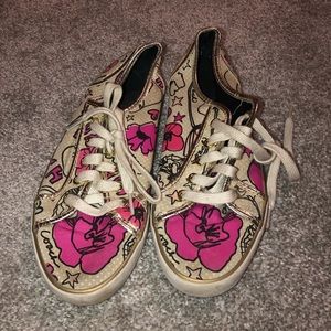 Coach shoes